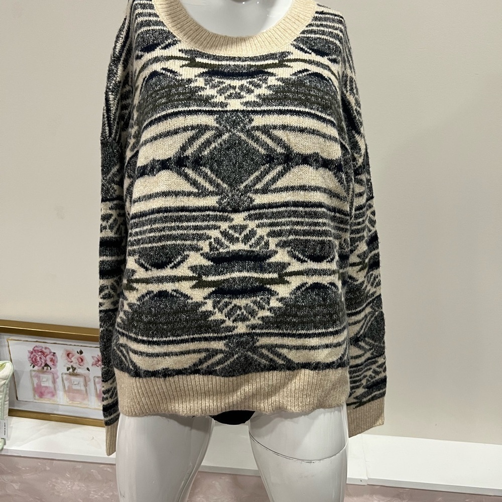 LUCKY BRAND CREW NECK SWEATER